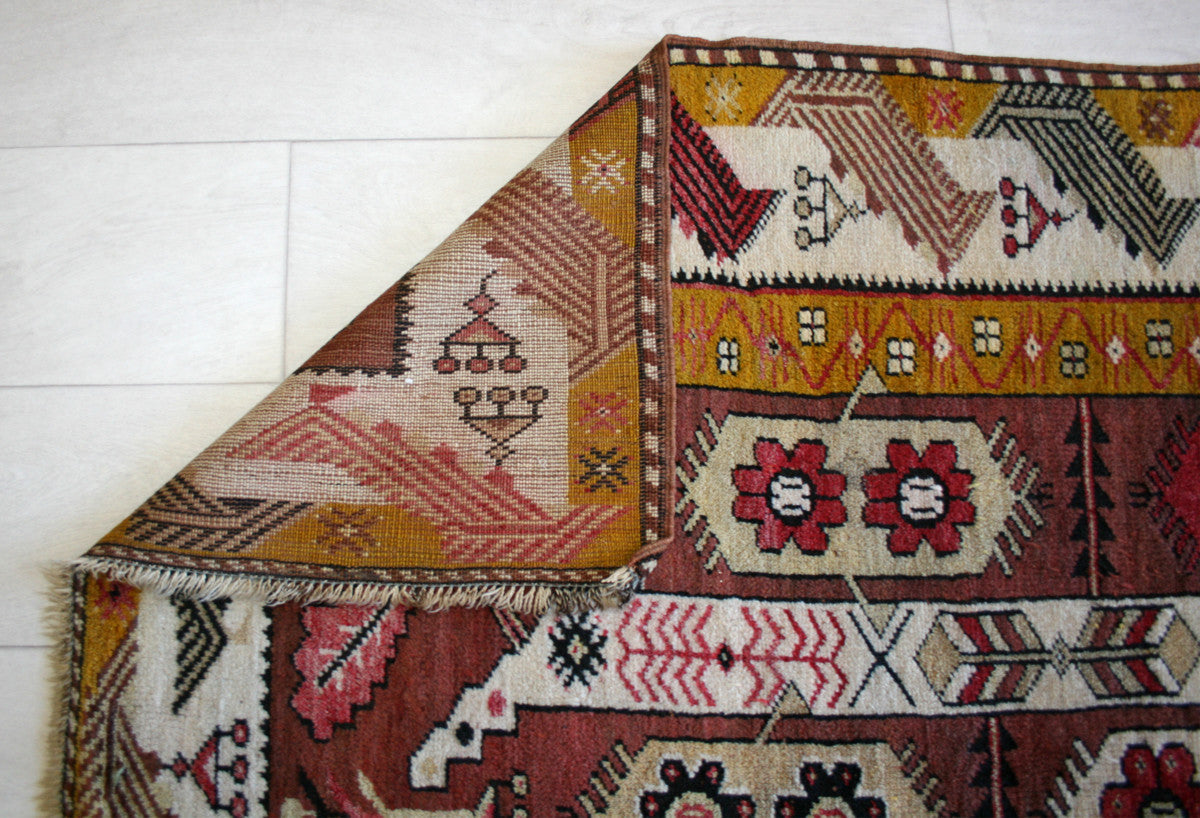 Semi-Antique Turkish Taspinar Rug