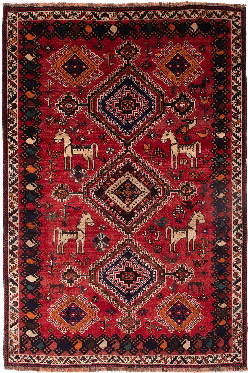 A Guide to Shiraz Rugs: The Essence of Nomadic Artistry – Little-Persia