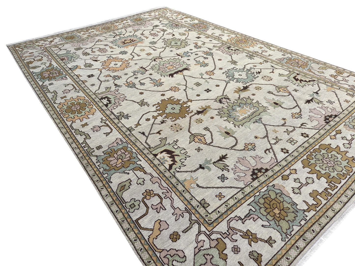 Indian Ushak Rug