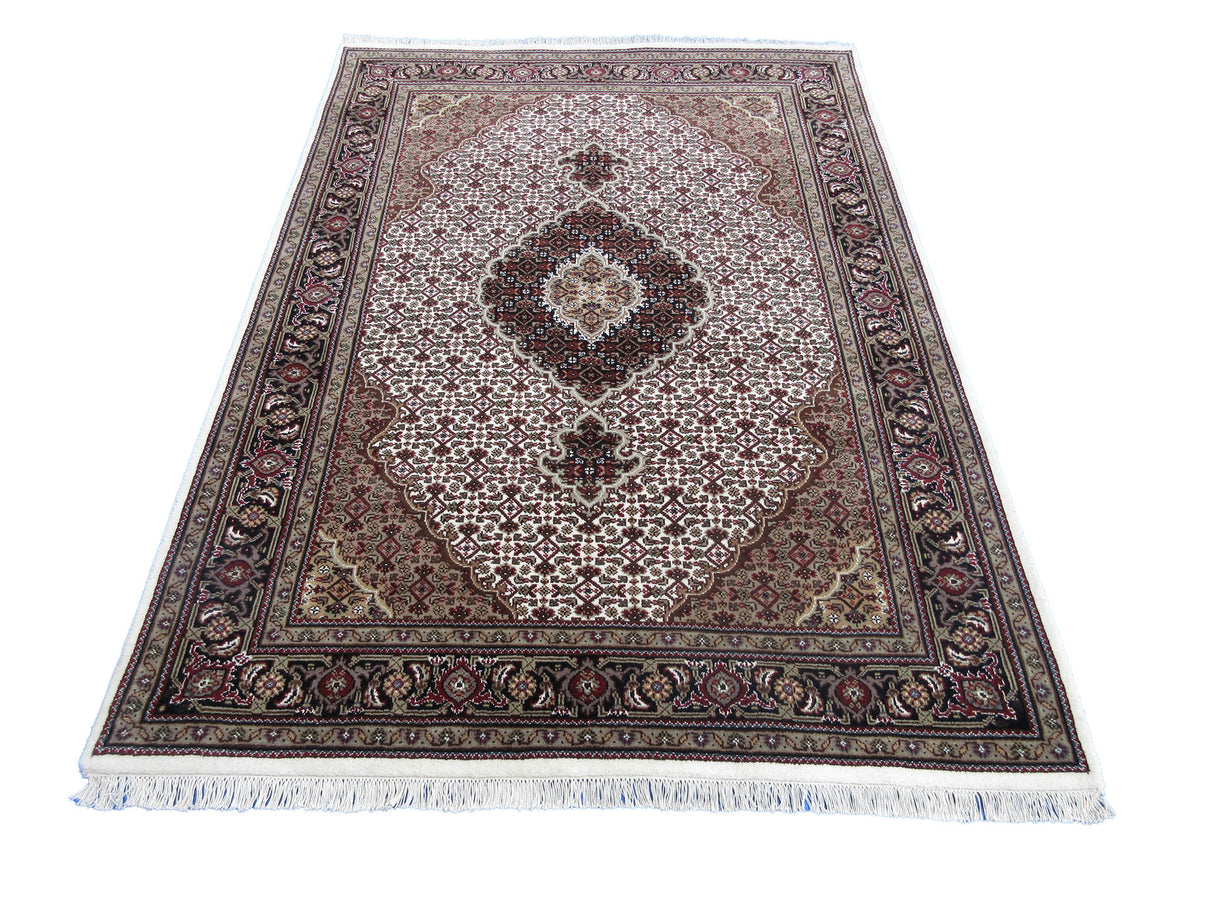 Indian Mahi Tabriz Rug - 212 x 150cm - Ref: 3436 – Little-Persia