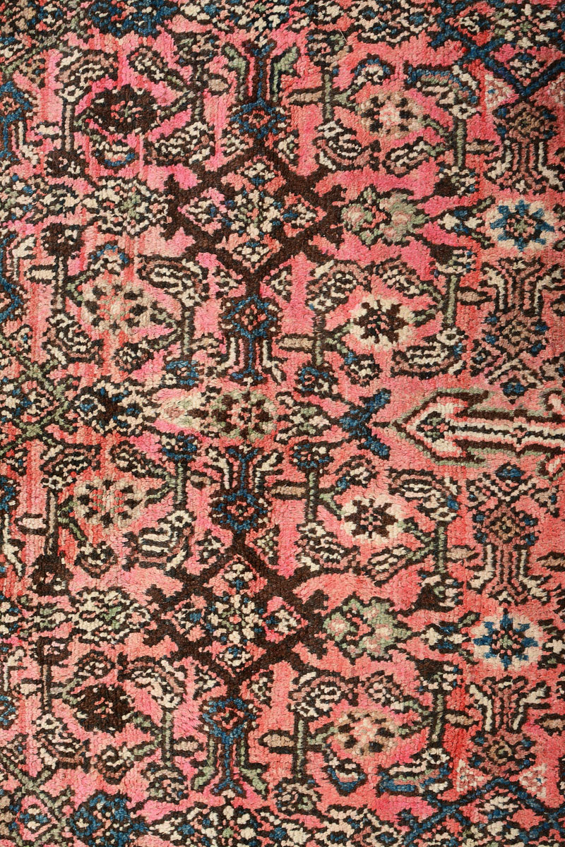 Persian Hussainabad Rug