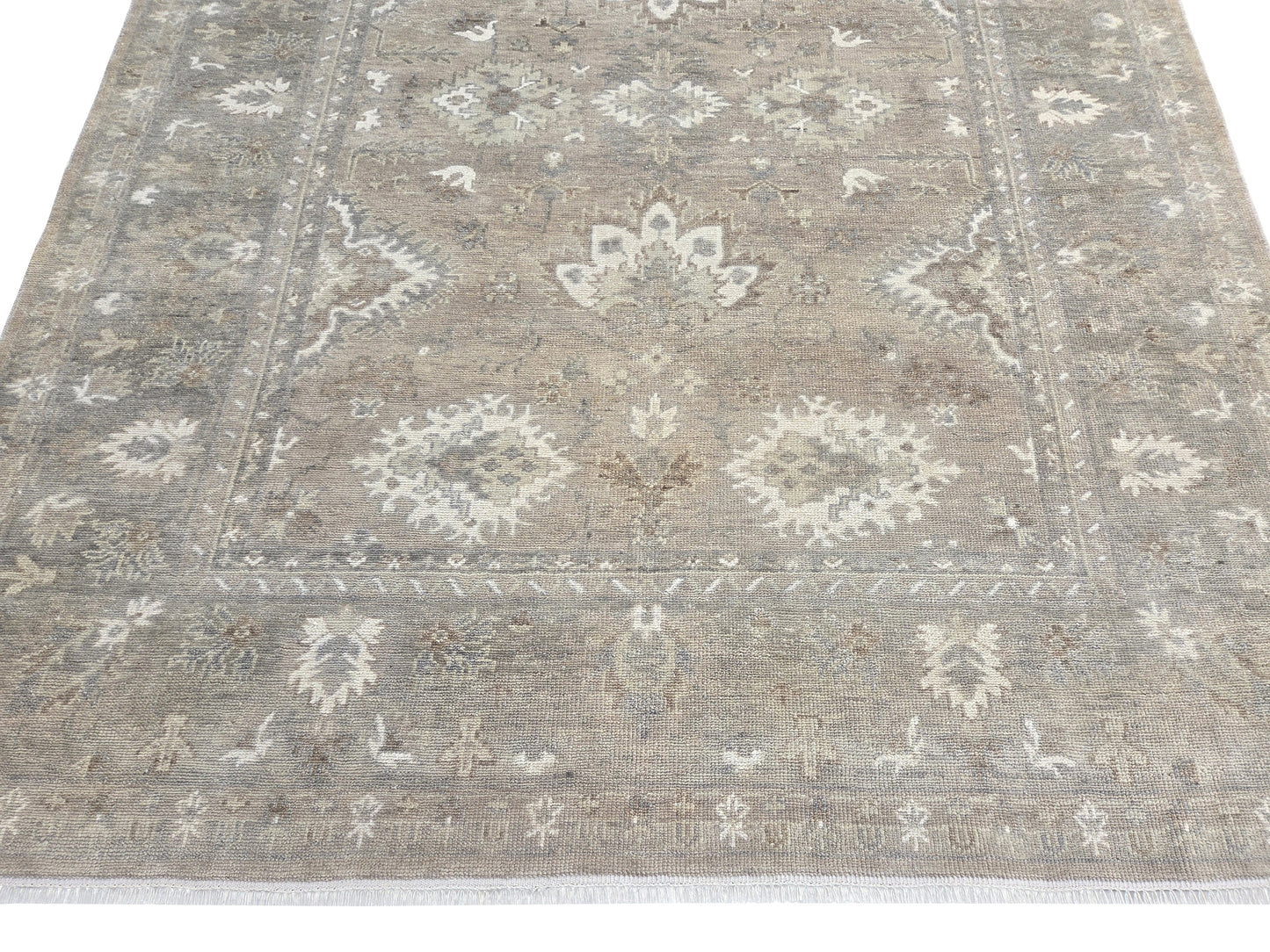 Turkish Ushak Rug
