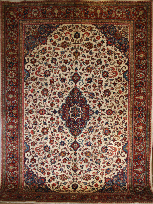 Semi-Antique Persian Sarouk Rug