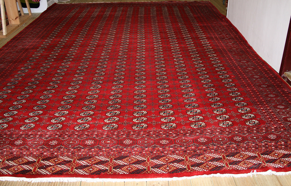 Bohara Rug Hand-Knotted Pak-Persian Bokhara Rug - Ref: 1796 - 565 x 370cm – Little ...
