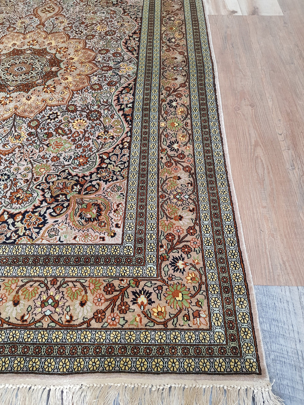 Hand-Knotted Indian Kashmir Silk Rug - Ref: 2620 - 216 x 154cm – Little ...