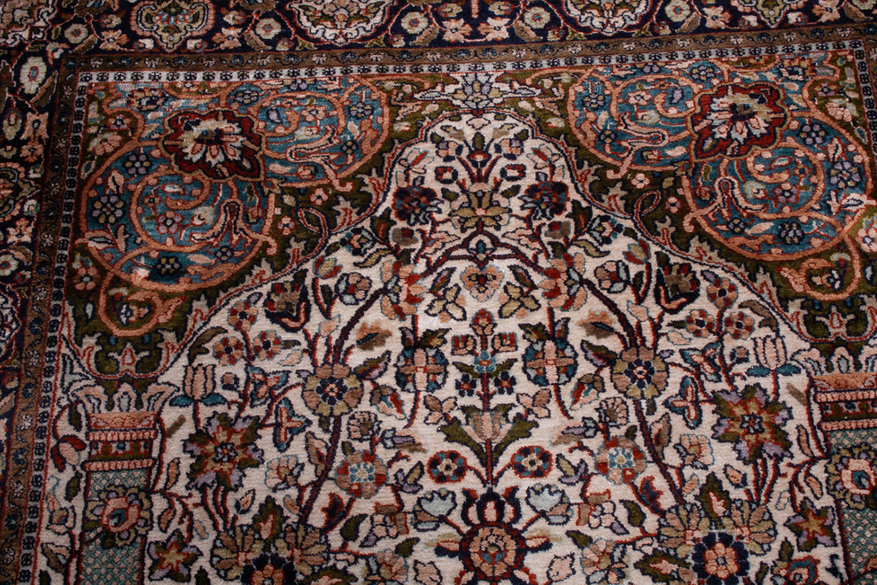 Hand-Knotted Semi-Antique Indian Kashmir Silk Rug - Ref 3297 - 182 x ...