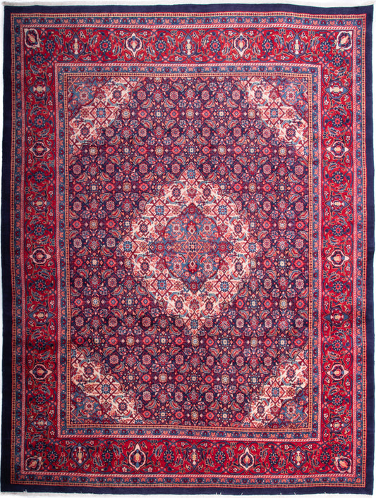 Semi-Antique Persian Sarouk Rug